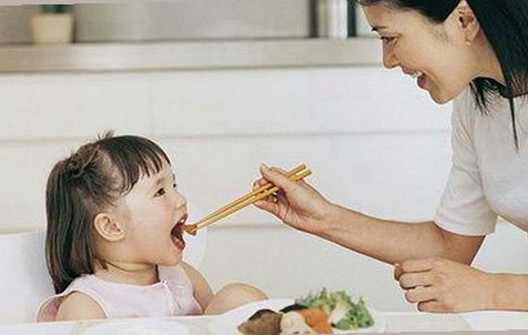 娱乐圈吃瓜大戏：从甜蜜情侣吵架到起诉风波全揭秘