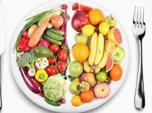 上海二中化学老师张越：从课堂到风波中的她与16岁学生的纠葛